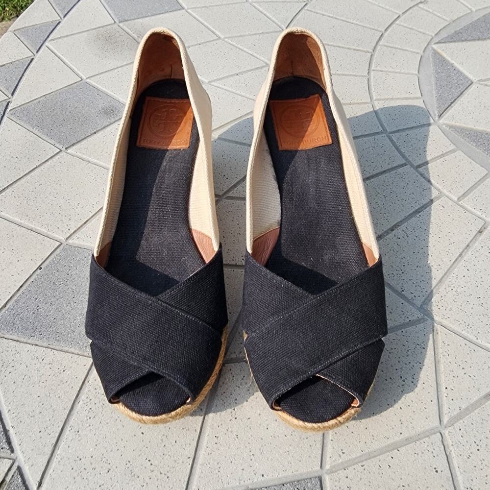 Tory Burch Filipa Canvas Peep Toe Espadrille Wedges 9 - Picture 3 of 10